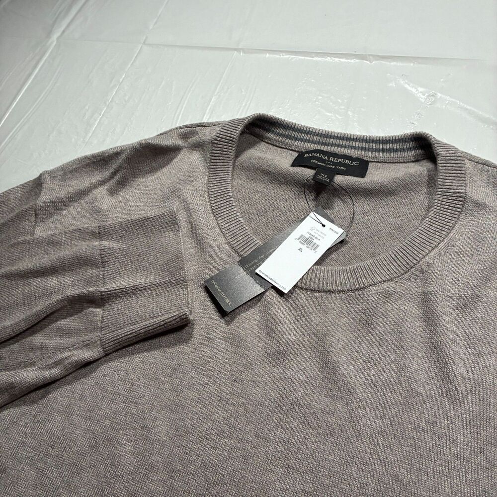 Banana Republic Premium Luxe Yarn Sweater Cotton Viscose Mens Size XL Tan NEW